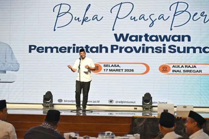 Gubernur Sumatera Utara (Sumut) Muhammad Bobby Nasution didampingi Wakil Gubernur Sumut Surya buka puasa bersama pada wartawan yang bertugas di lingkungan Pemerintah Provinsi Sumut, di Aula Raja Inal Siregar Kantor Gubernur Sumut Jalan Diponegoro Nomor 30 Medan, Selasa (17/3/2026).